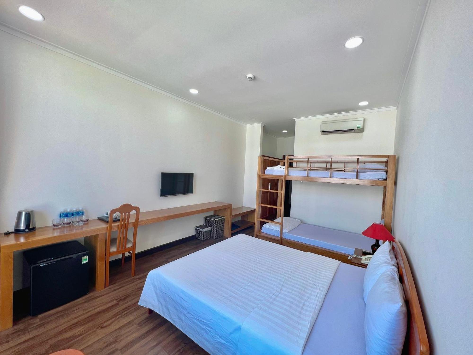 Khach San Binh Minh Hotel Phan Thiet Exterior photo