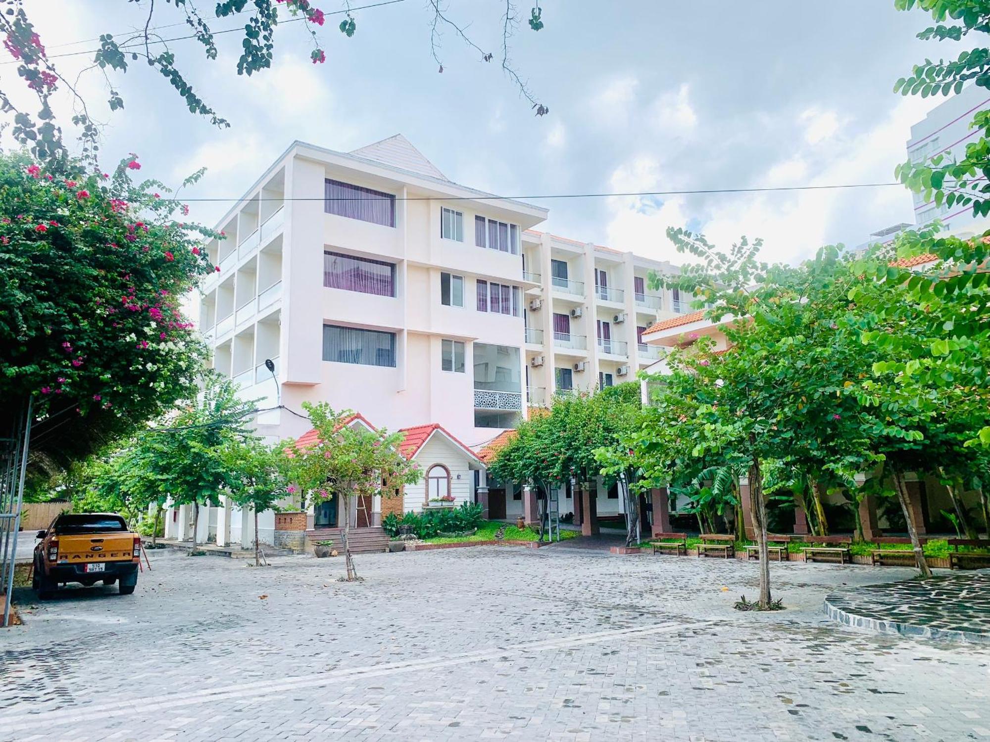 Khach San Binh Minh Hotel Phan Thiet Exterior photo