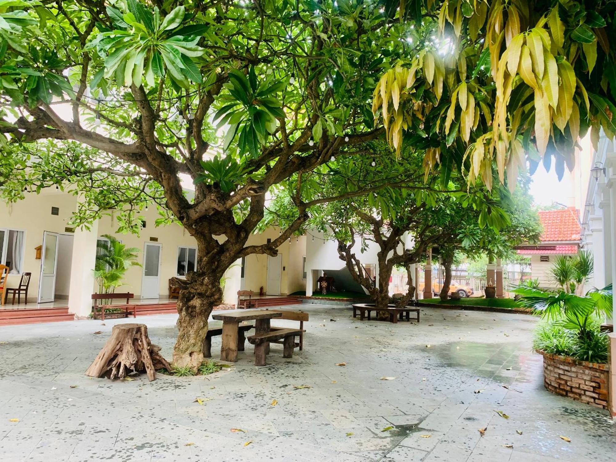 Khach San Binh Minh Hotel Phan Thiet Exterior photo