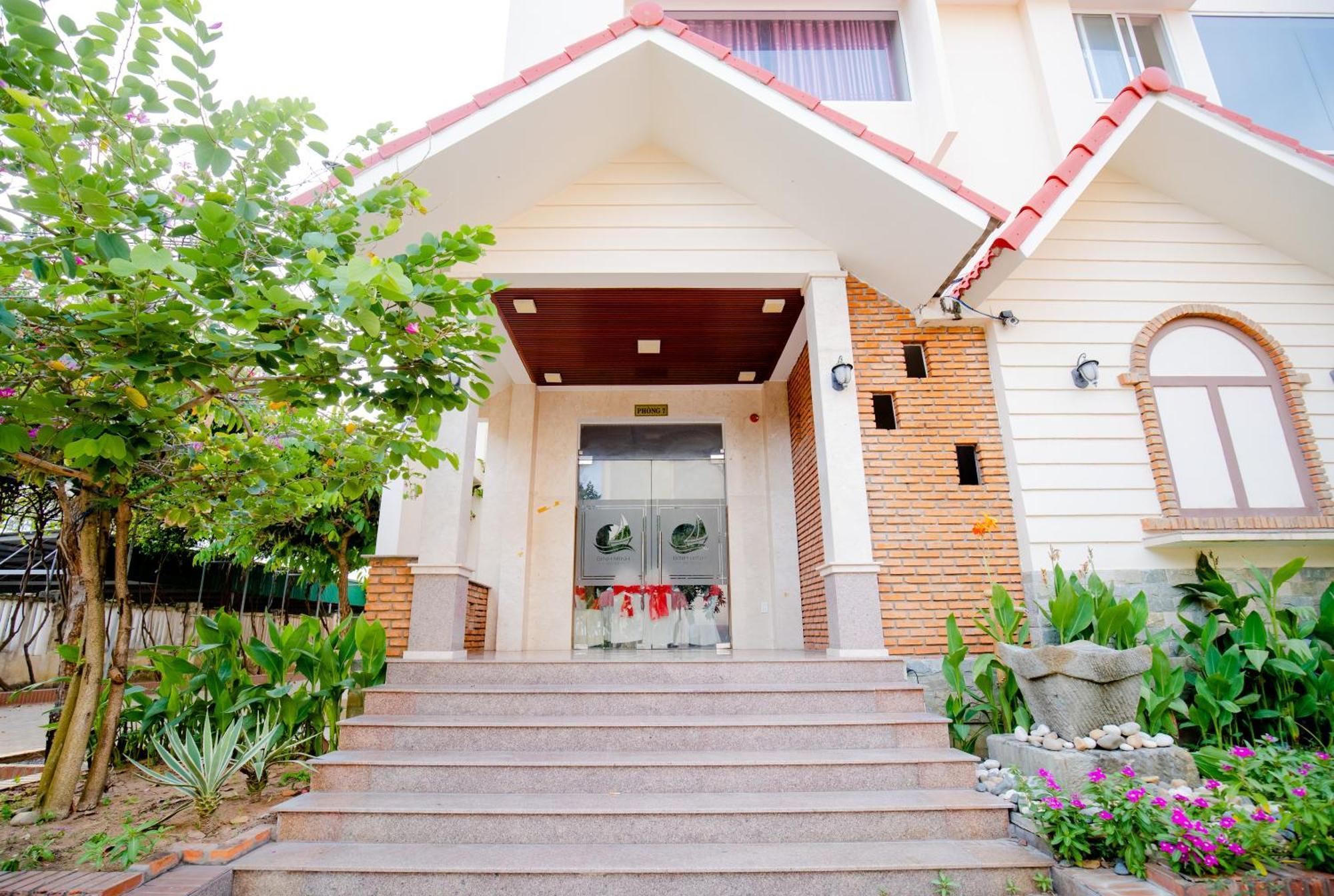 Khach San Binh Minh Hotel Phan Thiet Exterior photo